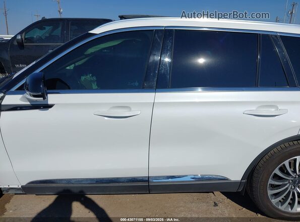 5LM5J7WC4MGL05133 2021 LINCOLN AVIATOR White 