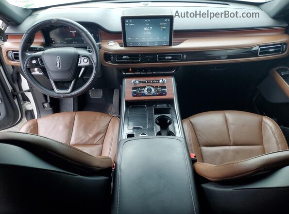 5LM5J7XC2NGL18009 2022 LINCOLN AVIATOR Белый 