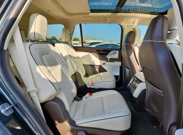 5LM5J9XC5NGL10837 2022 LINCOLN AVIATOR Gray უკანა სალონის ხედი
