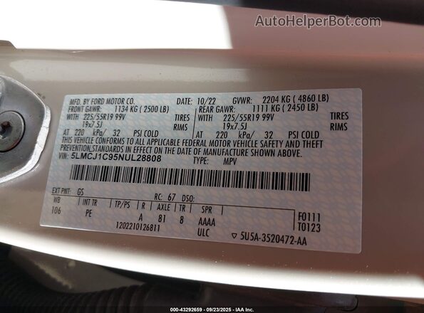 5LMCJ1C95NUL28808 2022 LINCOLN CORSAIR White 