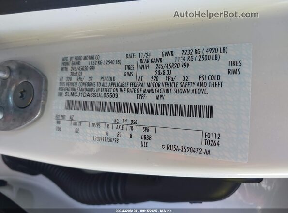 5LMCJ1DA6SUL05509 2025 LINCOLN CORSAIR White Շարժիչի բաժամունքի տեսք