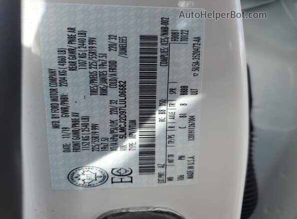 5LMCJ2D97LUL06682 2020 LINCOLN CORSAIR White VIN sticker view
