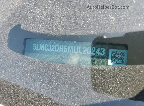5LMCJ2DH6MUL20243 2021 LINCOLN CORSAIR Charcoal Engine compartment view