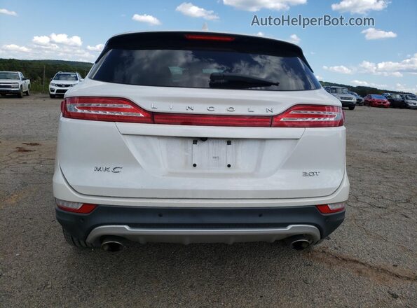 5LMCJ3C95JUL22965 2018 LINCOLN MKC Белый 