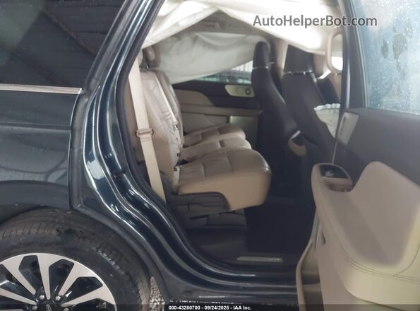 5LMJJ2KT3NEL02017 2022 LINCOLN NAVIGATOR Синий Вид наклейки с VIN-кодом