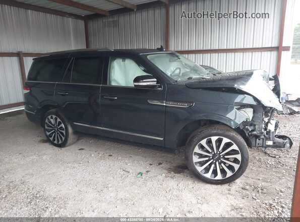 5LMJJ2KT3NEL02017 2022 LINCOLN NAVIGATOR Синий Вид задней части салона