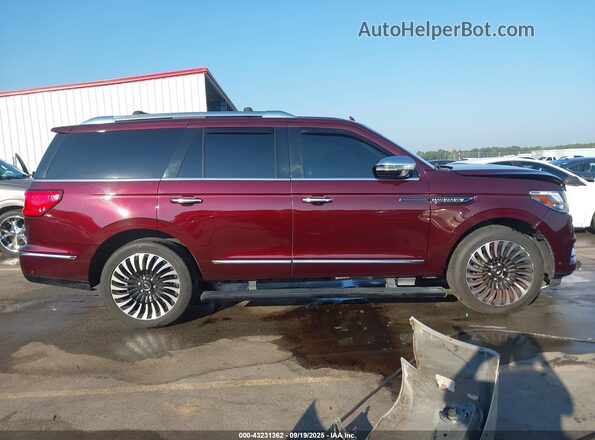 5LMJJ2TTXJEL03433 2018 LINCOLN NAVIGATOR Maroon Rear interior view