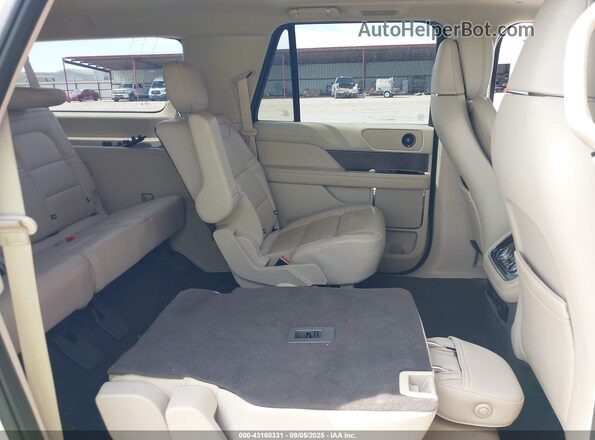 5LMJJ3HT4JEL15625 2018 LINCOLN NAVIGATOR L White VIN կոդի պիտակի տեսք
