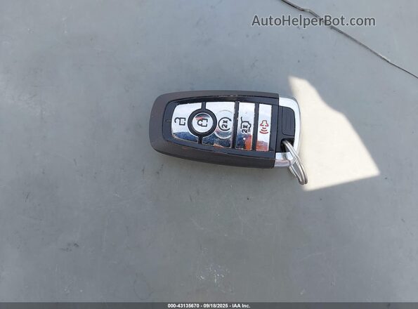 5LMJJ3LG1PEL02642 2023 LINCOLN NAVIGATOR Silver Widok deski rozdzielczej