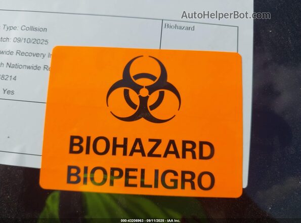 5LMJJ3LG3REL13399 2024 LINCOLN NAVIGATOR Black Widok tylnych siedzeń