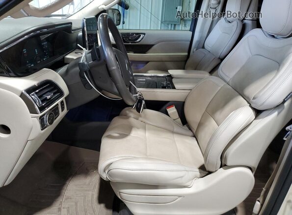 5LMJJ3LT2JEL14514 2018 LINCOLN NAVIGATOR Кремовый Вид салона спереди