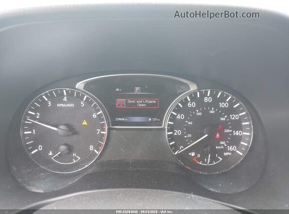 5N1AR2MN5GC606698 2016 NISSAN PATHFINDER Белый Вид задних сидений