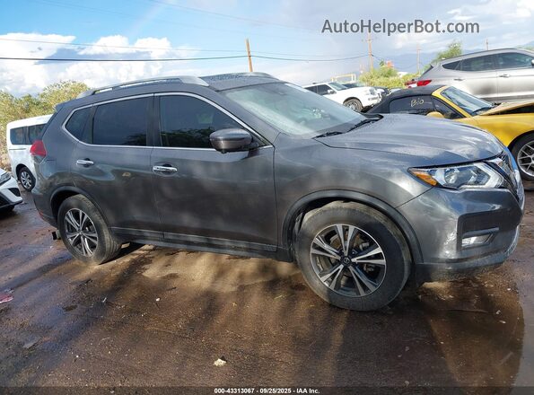 5N1AT2MT0LC752386 2020 NISSAN ROGUE Gray Rear interior view