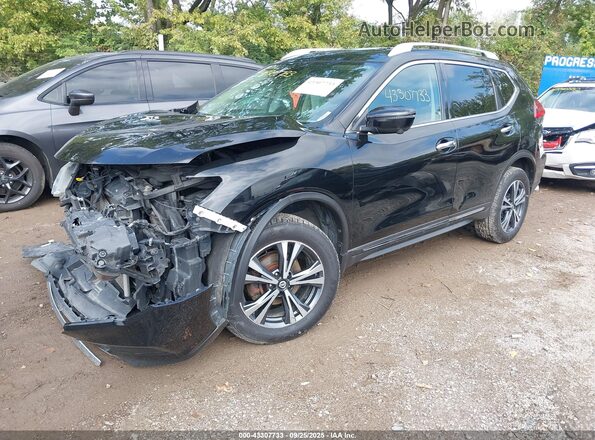 5N1AT2MVXHC760021 2017 NISSAN ROGUE Black Vista tres cuartos delantera izquierda