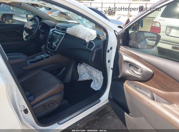5N1AZ2DS6MC104803 2021 NISSAN MURANO White Widok wnętrza z przodu
