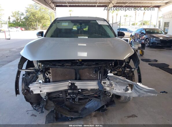 5N1DL1ER1PC345192 2023 INFINITI QX60 Silver Widok wnętrza z tyłu