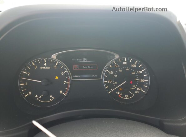 5N1DR2MM1JC642514 2018 NISSAN PATHFINDER Red 