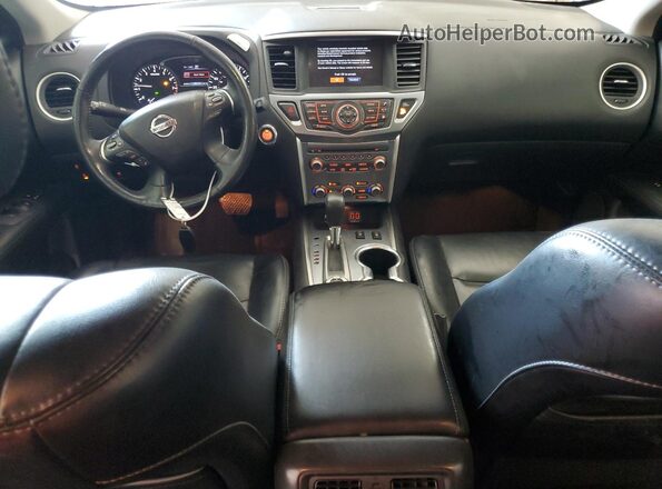 5N1DR2MM4JC657136 2018 NISSAN PATHFINDER White 