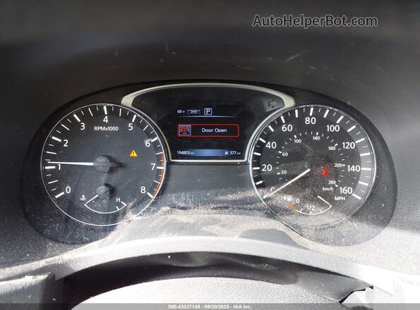 5N1DR2MM6HC685899 2017 NISSAN PATHFINDER White 
