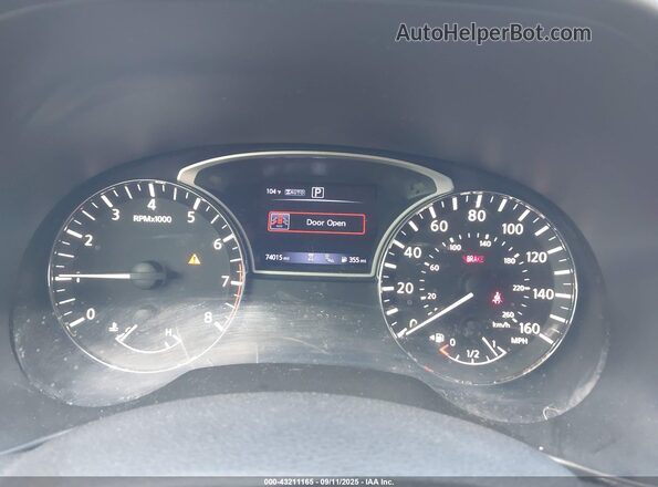 5N1DR2MMXJC611696 2018 NISSAN PATHFINDER Серебряный 