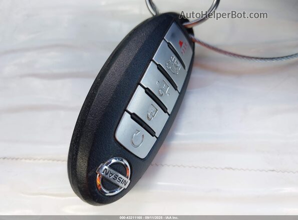 5N1DR2MMXJC611696 2018 NISSAN PATHFINDER Серебряный 