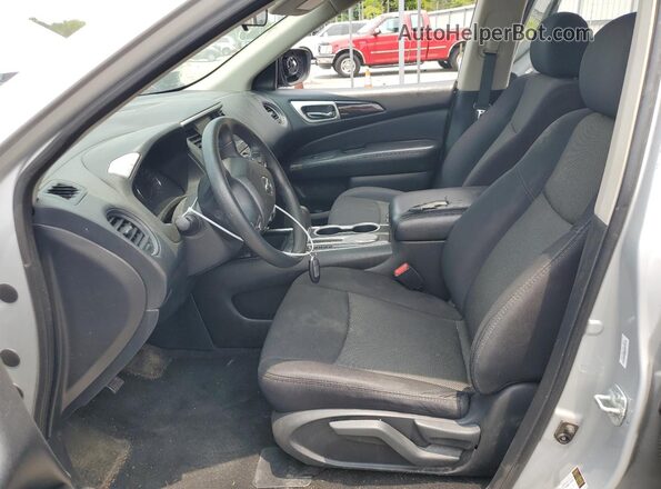 5N1DR2MN2JC618344 2018 NISSAN PATHFINDER Silver 