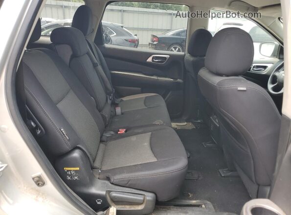 5N1DR2MN2JC618344 2018 NISSAN PATHFINDER Silver 