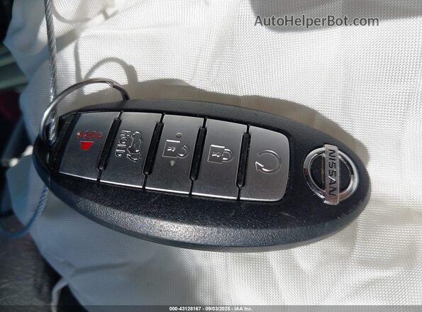 5N1DR2MN8HC668773 2017 NISSAN PATHFINDER Black Vista del salpicadero