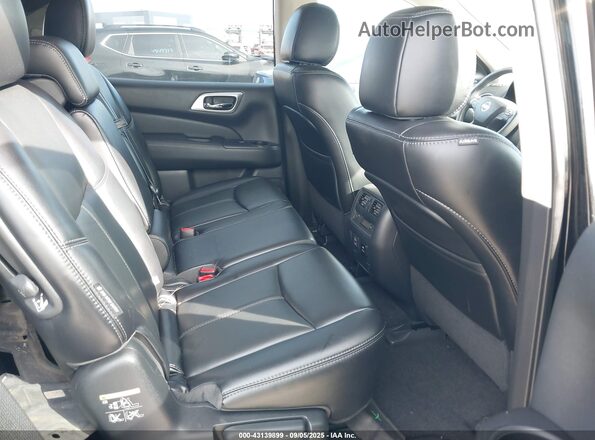 5N1DR2MN9JC625839 2018 NISSAN PATHFINDER Black 