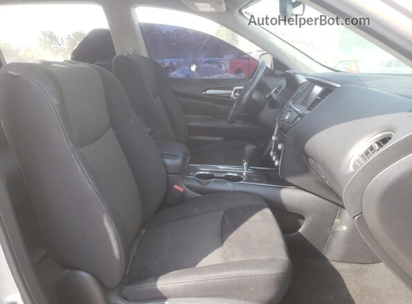 5N1DR2MNXJC625655 2018 NISSAN PATHFINDER Silver 