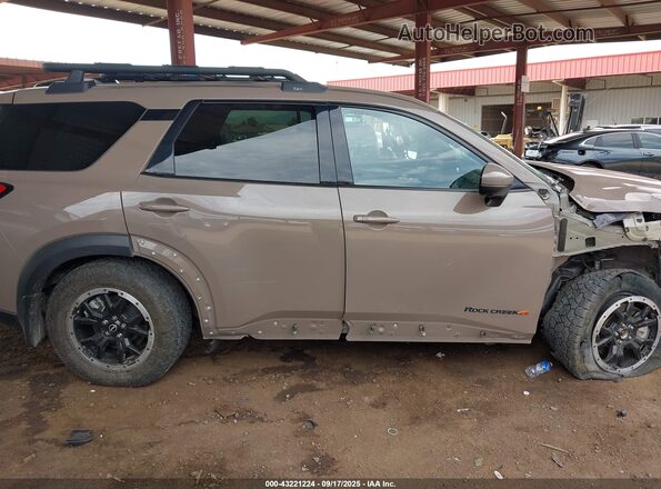 5N1DR3BD9SC221862 2025 NISSAN PATHFINDER Brown Vista del cuadro de instrumentos