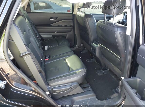 5N1DR3CC0RC207140 2024 NISSAN PATHFINDER Black Vista de la etiqueta del VIN