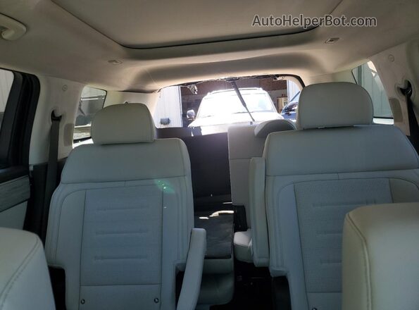 5NMP5DGL3SH127190 2025 HYUNDAI SANTA FE CALLIGRAPHY Gray Vista de los asientos traseros