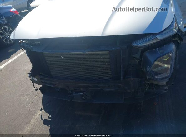 5NMS3CAD8LH174986 2020 HYUNDAI SANTA FE Серебряный Вид спереди