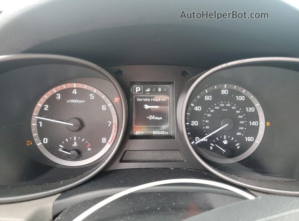 5NMZU3LB0JH054376 2018 HYUNDAI SANTA White 