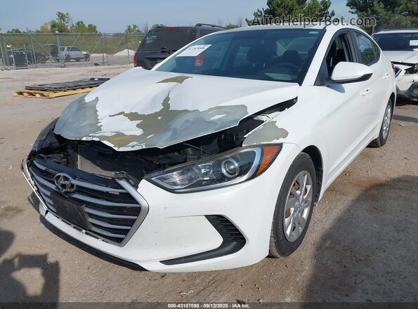5NPD74LF0JH215631 2018 HYUNDAI ELANTRA White Դիմացի տեսք