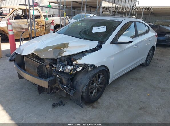 5NPD84LF0JH300269 2018 HYUNDAI ELANTRA White წინა მარცხენა ხედი სამი მეოთხედიდან