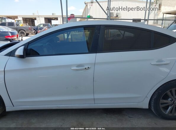 5NPD84LF0JH300269 2018 HYUNDAI ELANTRA White 