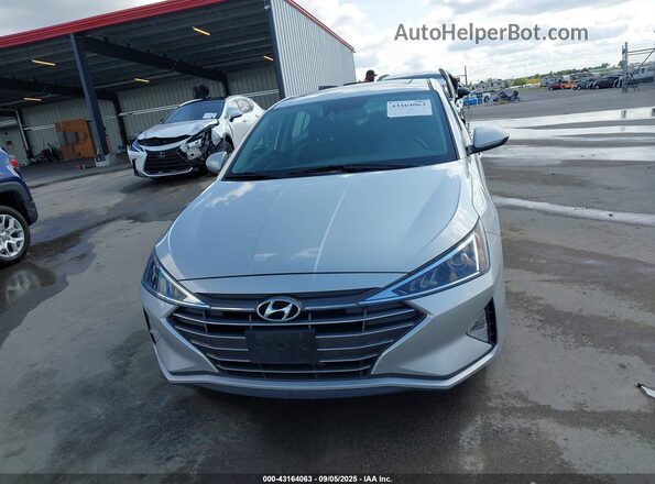 5NPD84LF0LH528047 2020 HYUNDAI ELANTRA Silver Rear interior view