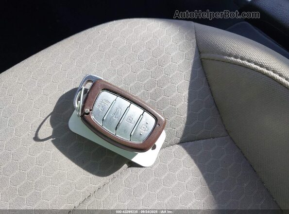 5NPD84LF1LH593490 2020 HYUNDAI ELANTRA Gray Առջևի վահանակի տեսք