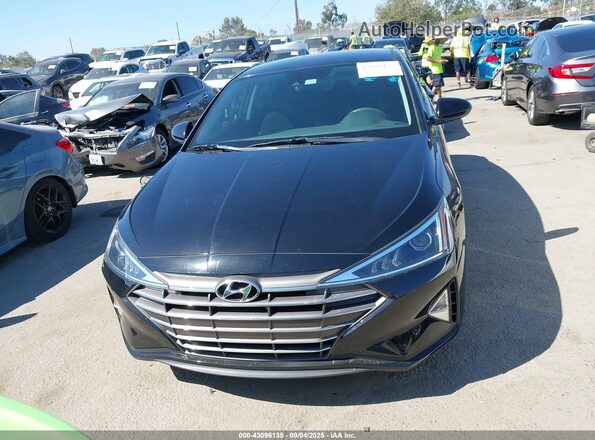 5NPD84LF1LH611230 2020 HYUNDAI ELANTRA Black ხელსაწყოთა პანელის ხედი