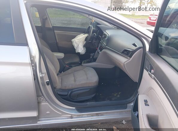 5NPD84LF2LH557680 2020 HYUNDAI ELANTRA Silver Vista interior delantera