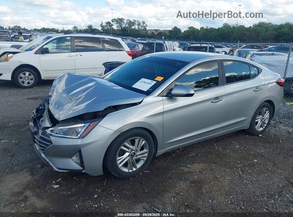 5NPD84LF2LH557680 2020 HYUNDAI ELANTRA Silver Vista tres cuartos delantera izquierda