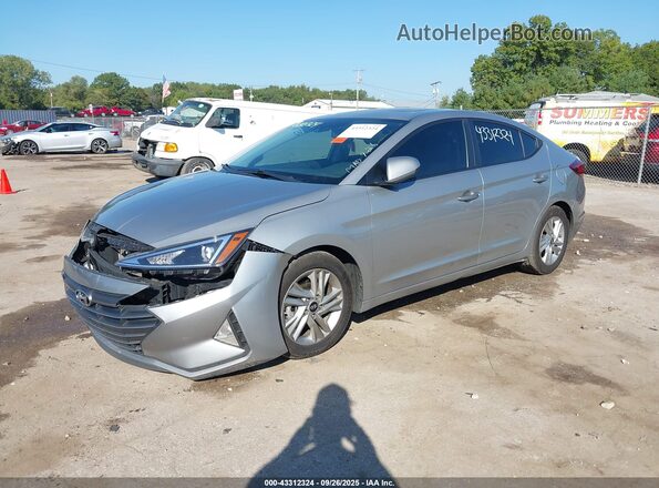 5NPD84LF2LH603556 2020 HYUNDAI ELANTRA Silver წინა მარცხენა ხედი სამი მეოთხედიდან
