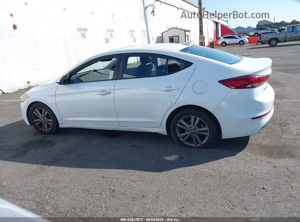 5NPD84LF3JH350535 2018 HYUNDAI ELANTRA Белый 