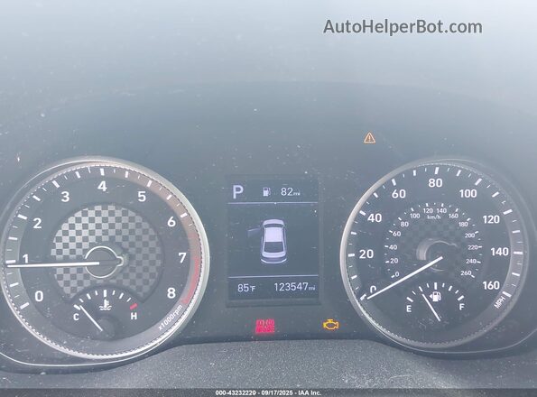 5NPD84LF3LH585293 2020 HYUNDAI ELANTRA White უკანა სავარძლების ხედი