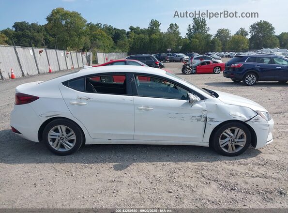 5NPD84LF3LH630586 2020 HYUNDAI ELANTRA White ხელსაწყოთა პანელის ხედი