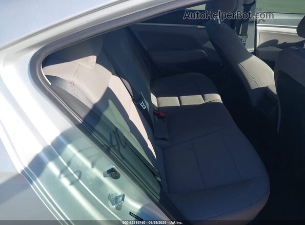 5NPD84LF8LH522562 2020 HYUNDAI ELANTRA Silver VIN կոդի պիտակի տեսք