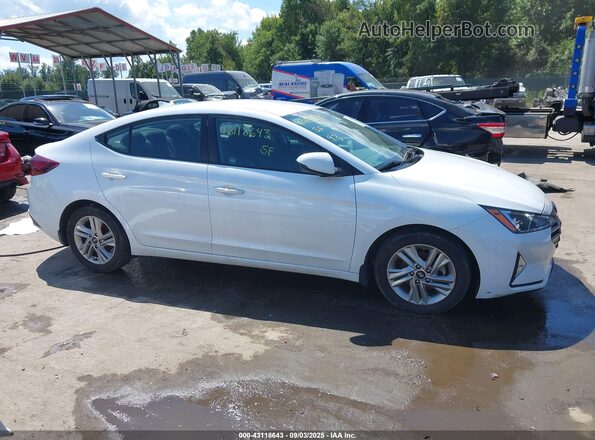 5NPD84LF9LH518391 2020 HYUNDAI ELANTRA White Rear interior view