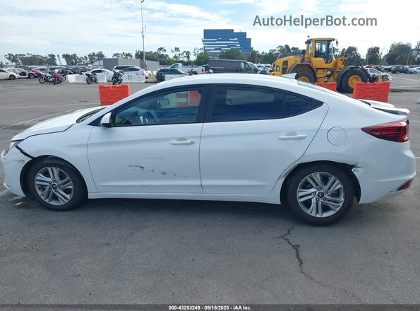 5NPD84LF9LH592121 2020 HYUNDAI ELANTRA White Вид задньої частини салону